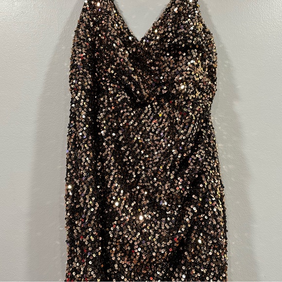 Mac Duggal 55700 V Neck Ruched Gown Bronze 10 - Picture 4 of 7